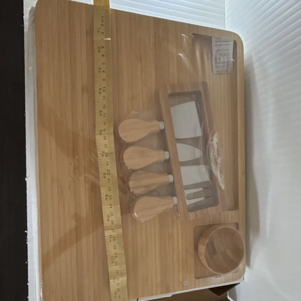Tate + Zoey Z0178 Bamboo Cutting Board Set w/ Tray & 5-Pc Cheese Knives